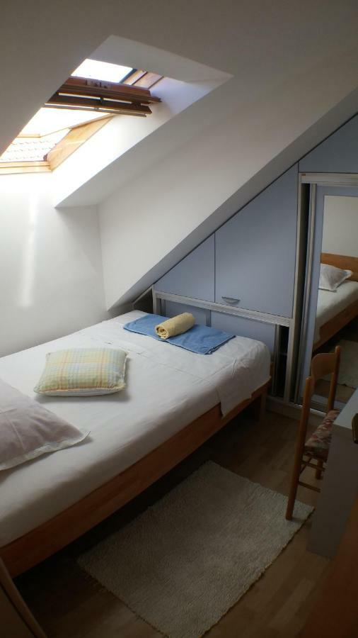 Apartments Iva Und Franka Омиш Экстерьер фото